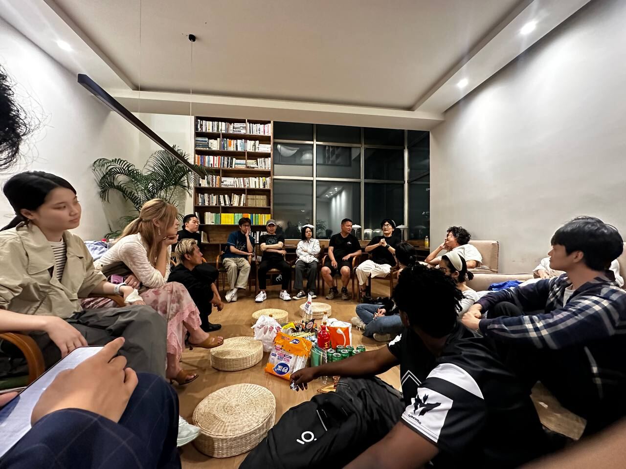 라운지 그룹 세션